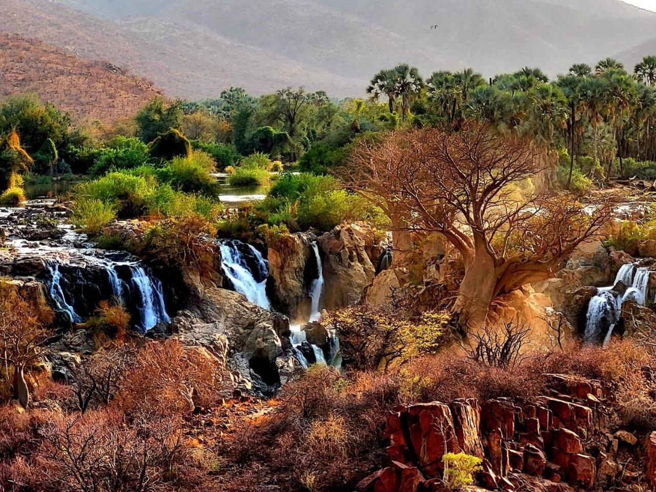 Kapika Waterfall Lodge Epupa エクステリア 写真