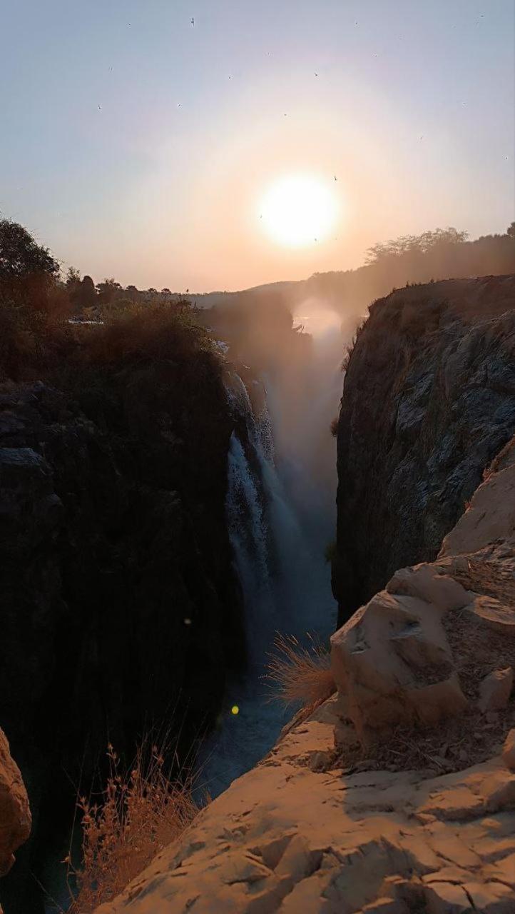 Kapika Waterfall Lodge Epupa エクステリア 写真